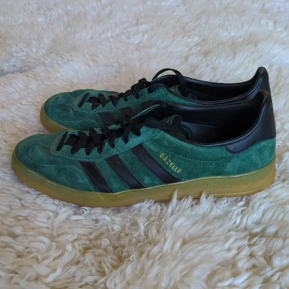 Adidas Gazelles - Picture 2 of 12